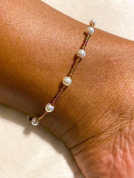 Iridescent Pearl Anklet - Adorned in April